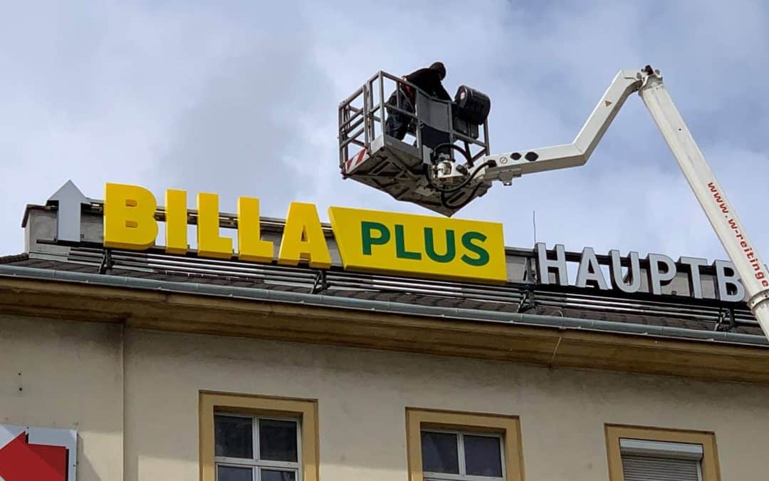 Montron supports the transition of Merkur to Billa Plus with 15 installation teams