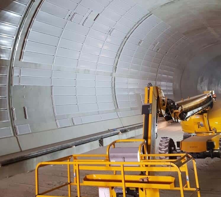 Installation of over 5,000 m² of noise barriers